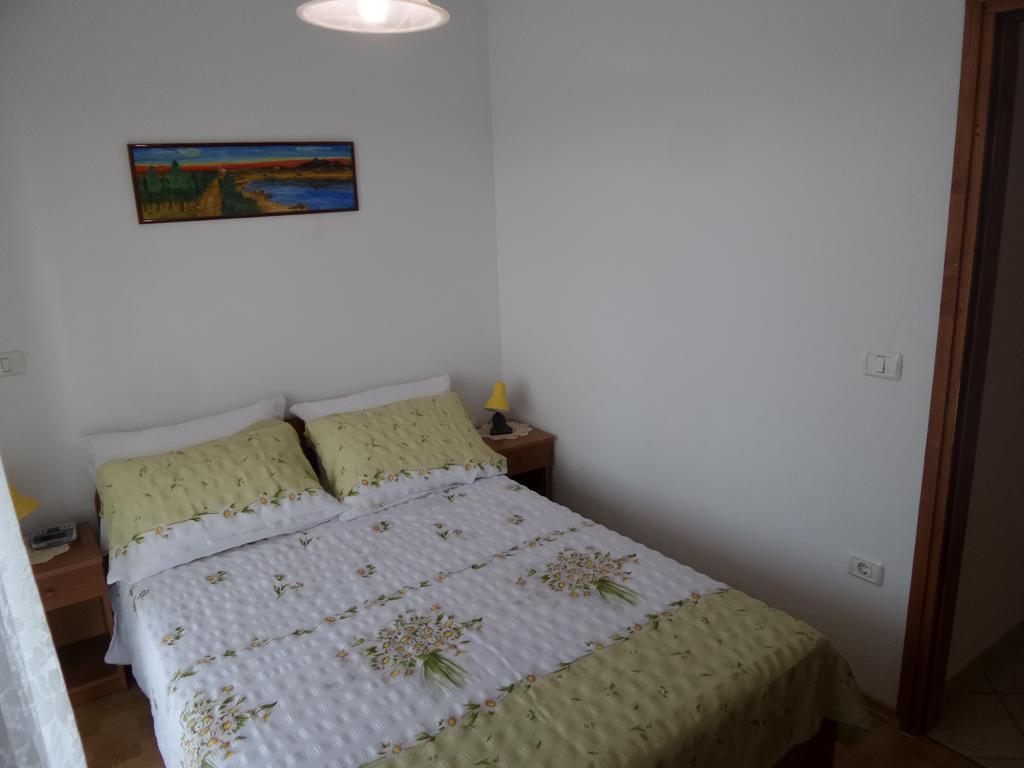 Apartmani Lina Умаг Экстерьер фото